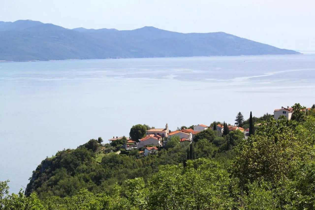 Apartments With A Parking Space Kraj, Opatija - 7724 Moscenicka Draga