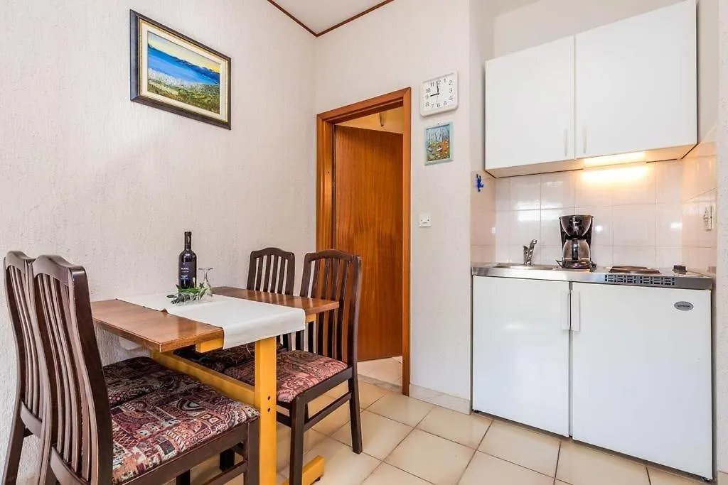 Apartments With A Parking Space Kraj, Opatija - 7724 Moscenicka Draga